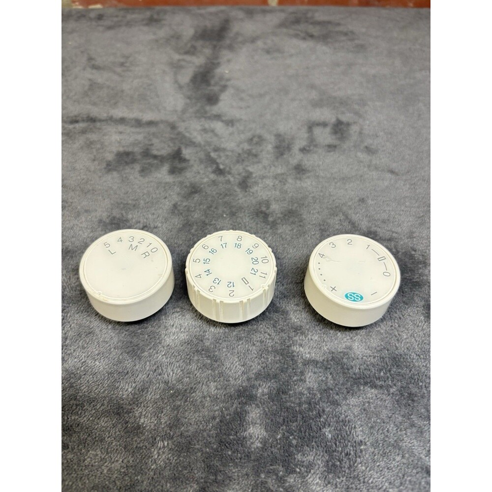 Brother XL-5340 Sewing Machine Replacement Part Used Knobs